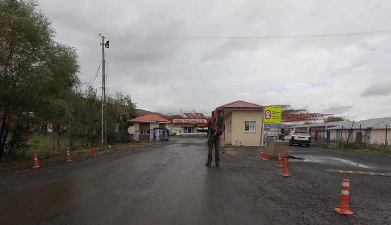 Yol Anıları – Gürcistan Sınır Geçişi